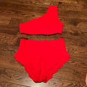 High Waisted Swimsuit Bikini Set with Scalloped detailing  size Large in red